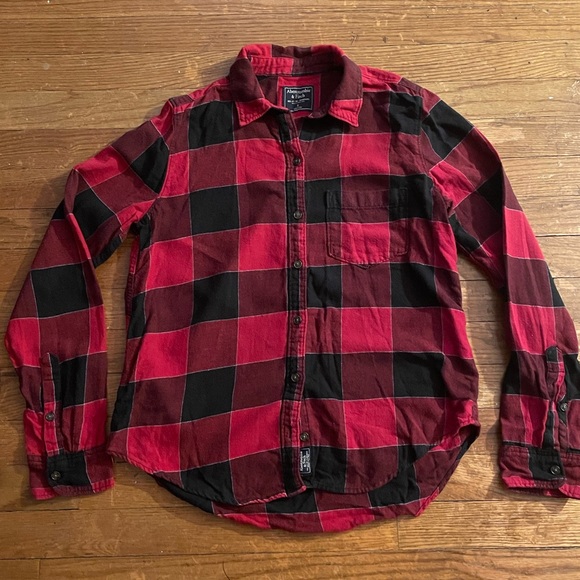 Abercrombie & Fitch Tops - Abercrombie & Fitch Button Down Shirt